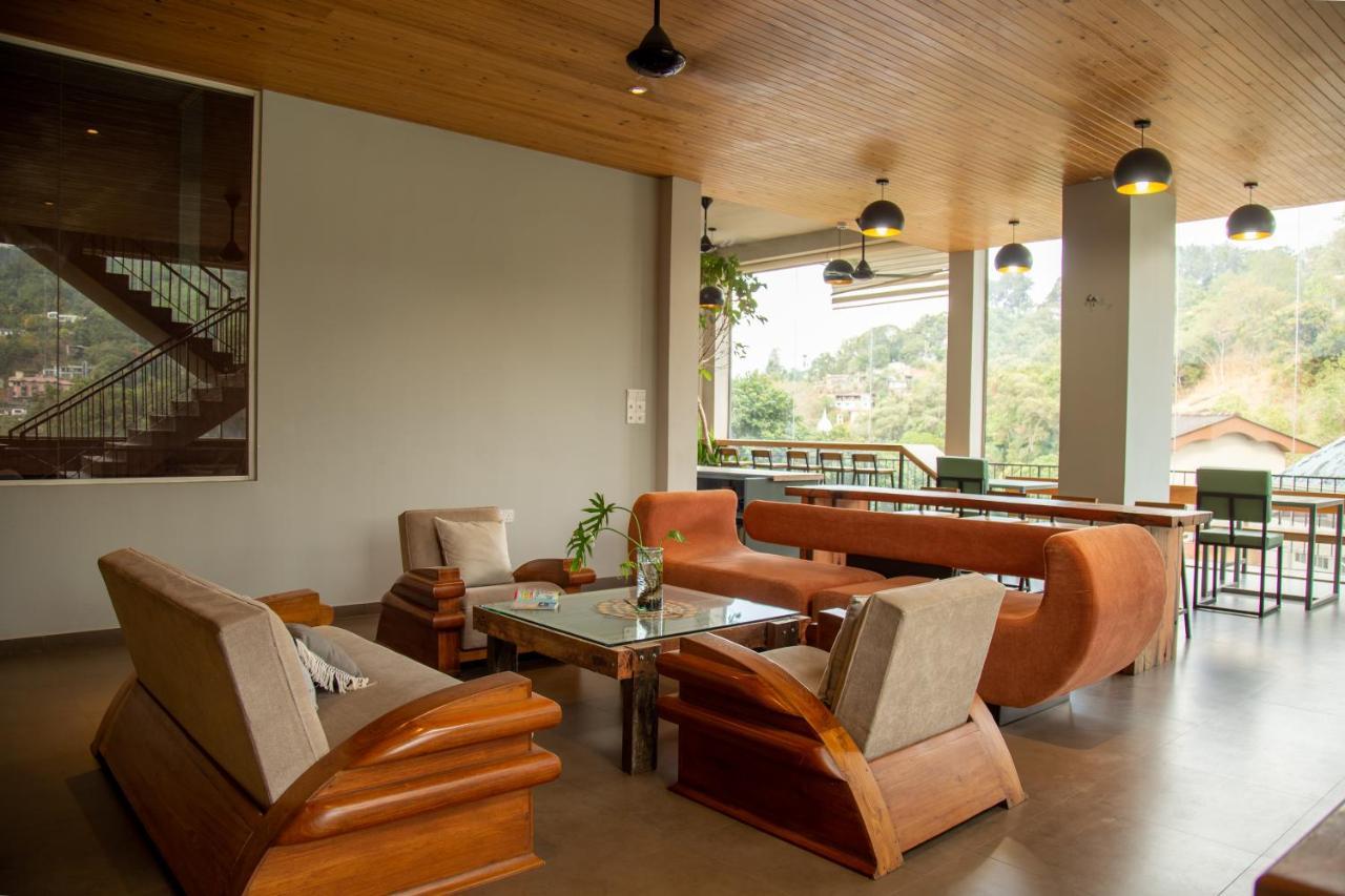 Kurumbunkz Kandy Exteriör bild
